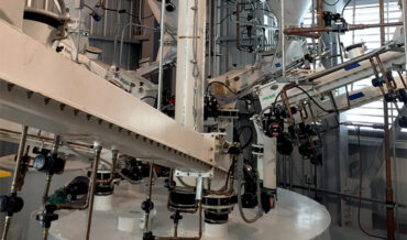 Weighing and batching system for tile grout and mortar mixes