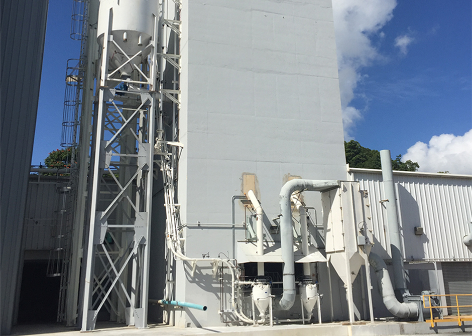 Tile grout and mortar mix manufacturing using dense phase pneumatic conveying systems and Bella™ mixers